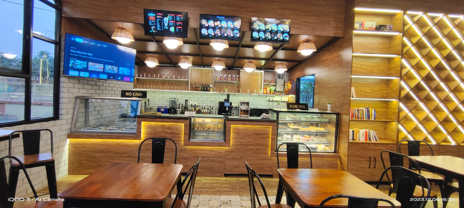 Cafe and Catering Services